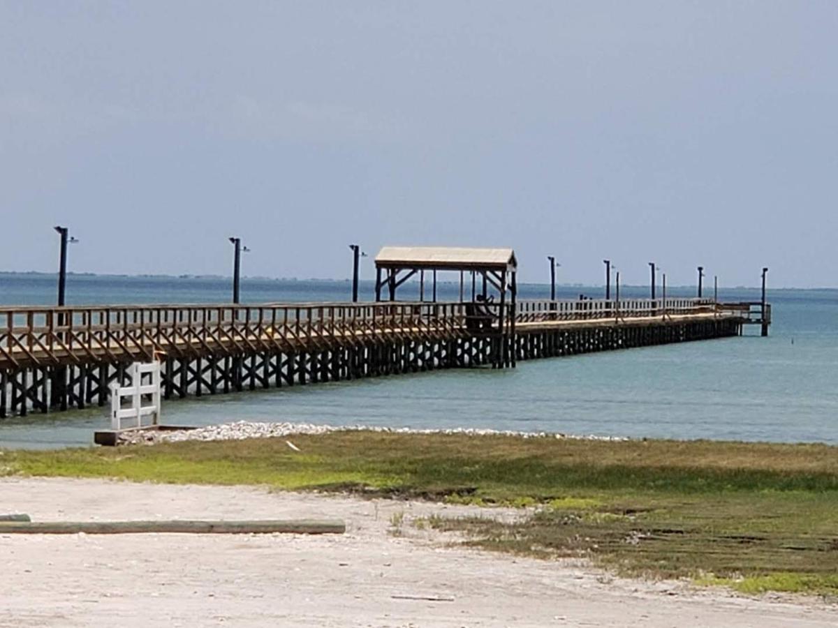 Benjamin'S Pier At Laguna Reef Resort Rockport Extérieur photo