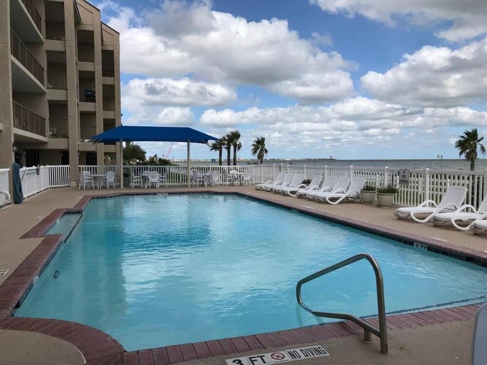 Benjamin'S Pier At Laguna Reef Resort Rockport Extérieur photo